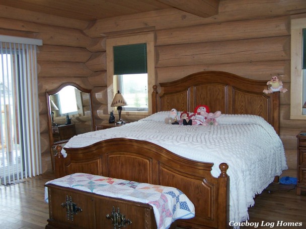 Log Home Bedroom Photo