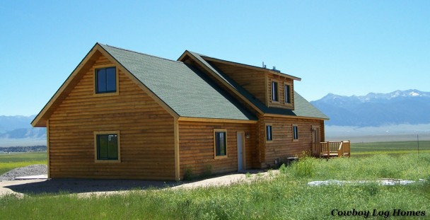 Log Home with Madison Mountains in Montana