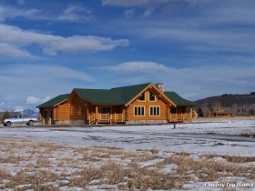 Handcrafted Log Home Pictures