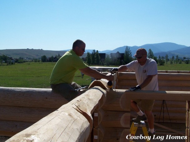 Bolting Handcrafted Log Home Walls