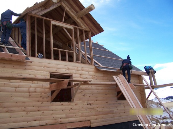 building montana log home